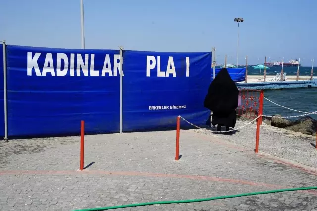 Bu plaja erkekler giremiyor
