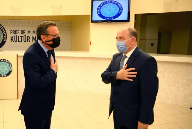 Bursa Uludağ Üniversitesi ailesi bayramlaştı