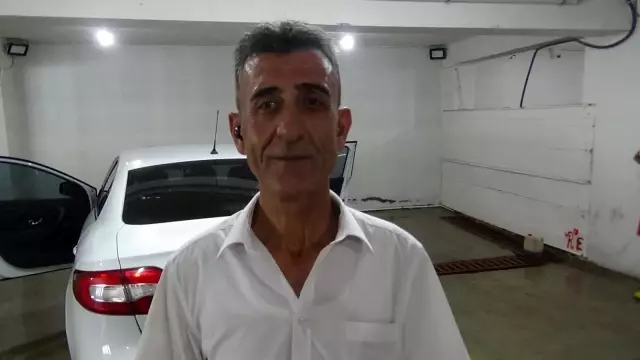 Oto yıkamacı kadın çalışanlar erkeklere taş çıkartıyor