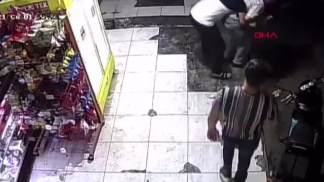 HEİMLİCH MANEVRASIYLA HAYATA TUTUNDU