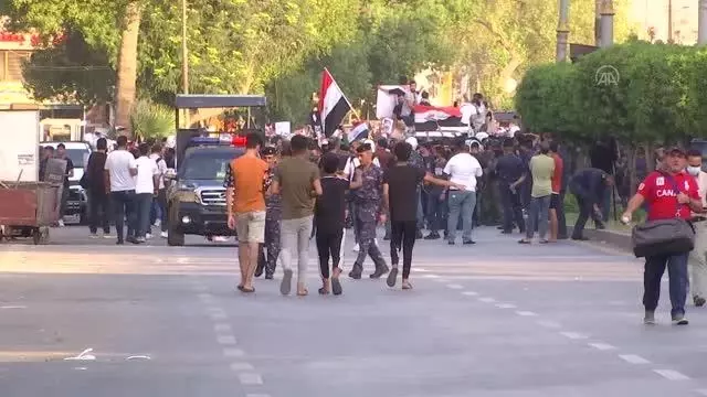Irak'ta hükümet karşıtı gösteri Irak'ta hükümet karşıtı gösteri