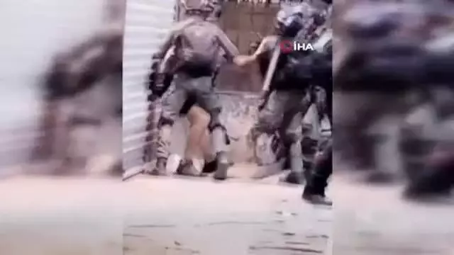 İsrail güçleri, Kudüs'teki Bab al-Amud bölgesini kapattı