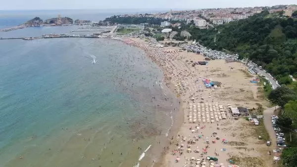 İSTANBUL'DA KALANLAR ŞİLE'YE AKIN ETTİ - 1