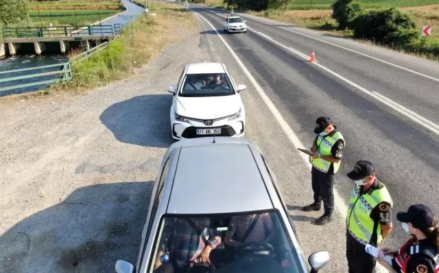 Jandarma'dan bayram öncesi drone ile trafik denetimi
