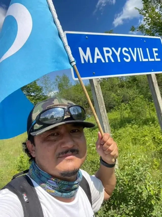 Kanada'da yaşayan Uygur Türkü Bilal Malik, milletinin özgürlüğü için 380 kilometre yürüdü
