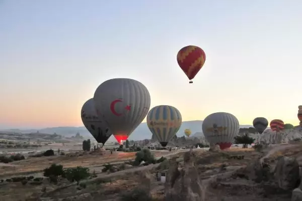 KAPADOKYA'DA BAYRAM HAREKETLİLİĞİ