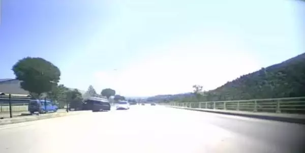 Son dakika! KARABÜK'TE İKİ KAZADA 10 KİŞİ YARALANDI