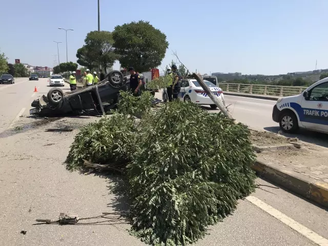 Son dakika haberleri... Otomobil devrildi: 5'i çocuk 6 yaralı