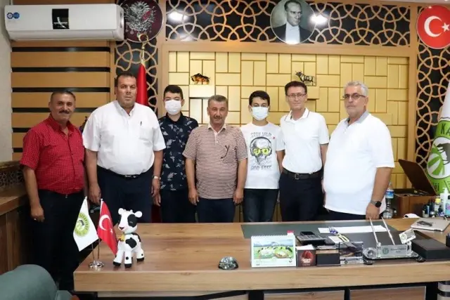 Karapınar'da LGS'de dereceye giren öğrenciler ödüllendirildi