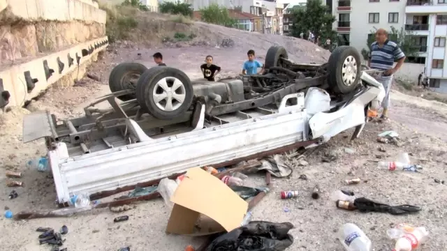 Maltepe'de, 15 metre yüksekten yuvarlanan araçtan atlayarak kurtuldu