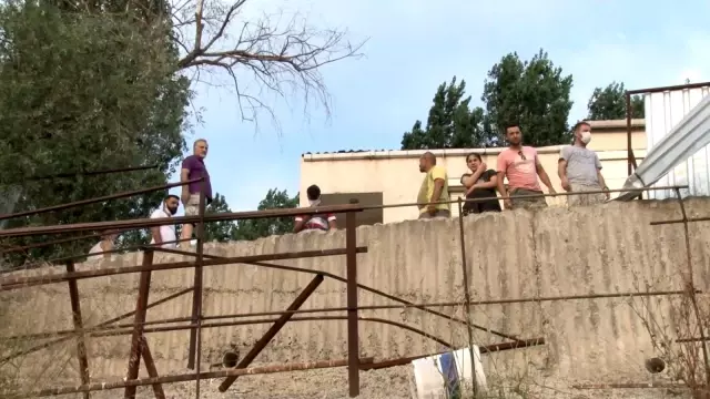 Maltepe'de, 15 metre yüksekten yuvarlanan araçtan atlayarak kurtuldu