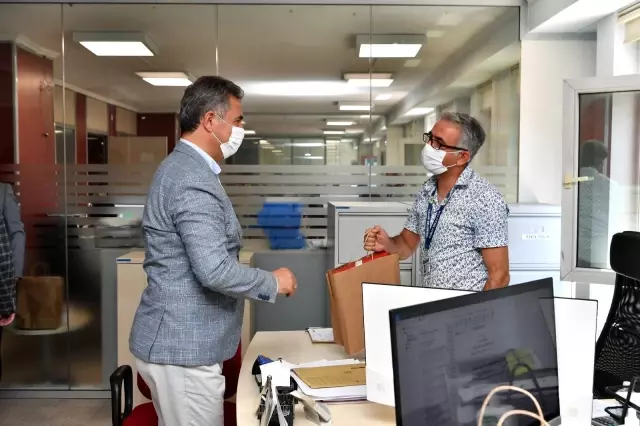 Köse, belediye çalışanları ile bayramlaştı