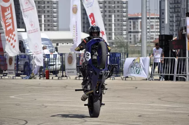 AFYONKARAHİSAR - Motosiklette Avrupa Akrobasi Şampiyonası'nda Balazs Herczeg birinci oldu