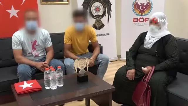 Muş'taki evlat nöbetinde ilk anne-oğul kavuşması gerçekleşti