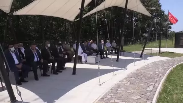 Onarımı tamamlanan Akköy Şehitliği ziyarete açıldı Onarımı tamamlanan Akköy Şehitliği ziyarete açıldı