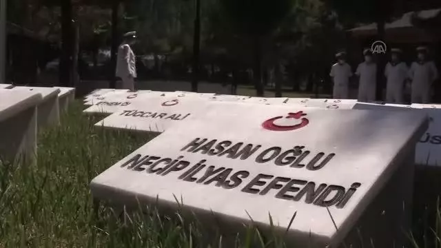 Onarımı tamamlanan Akköy Şehitliği ziyarete açıldı