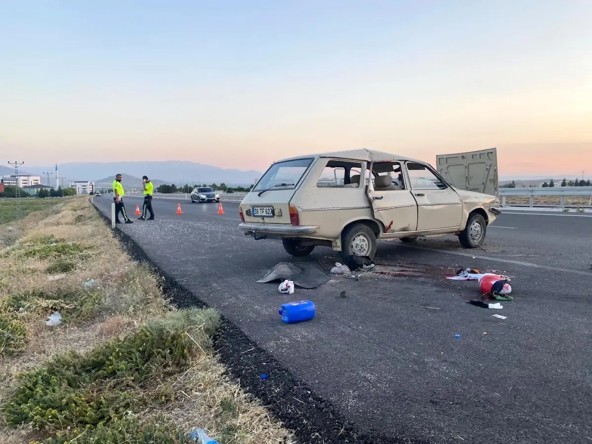 Son dakika haberi! Otomobil şarampole devrildi: 1 ölü, 3 yaralı