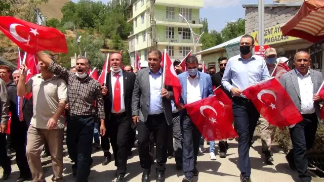 PKK terör örgütünün katlettiği 24 Sündüs şehidi mezarları başında anıldı
