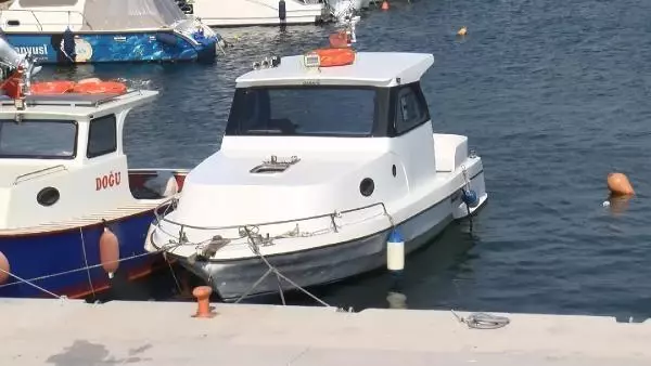 İSTANBUL (Havadan görüntülerle) SAMATYA AÇIKLARINDA KAYBOLAN KİŞİYİ ARAMA ÇALIŞMALARI DEVAM EDİYOR