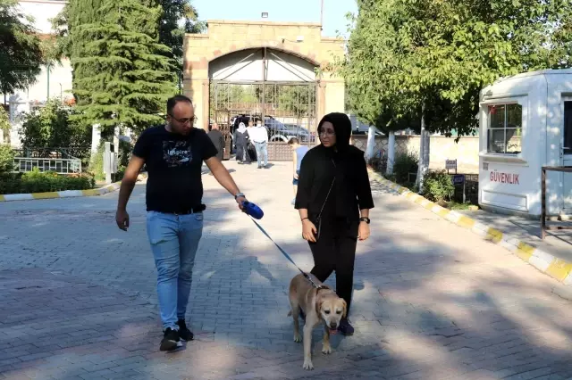 Şehidin emaneti ile şehide ziyaret