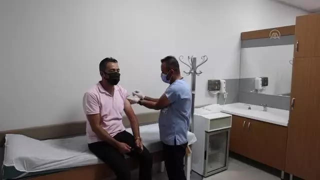 Şehir genelinde uygulanan Kovid-19 aşısı 500 bin dozu geçti