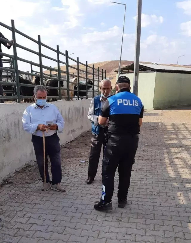 Son dakika haber: Siirt'te polis ekipleri, besicileri ve vatandaşları 'sahte paraya' karşı uyardı