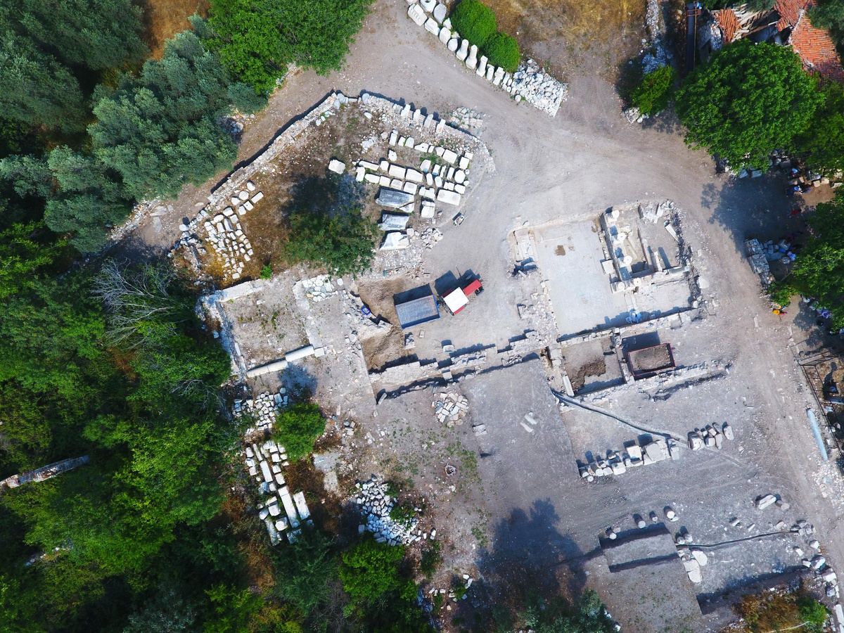 Stratonikeia Antik Kenti'nde bulunan 1600 yıllık mozaikler turizme kazandırılacak