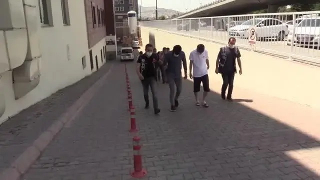 Son dakika haber! Uyuşturucu operasyonlarında 5 zanlı yakalandı