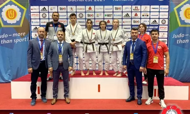 Zilan Ertem'ten Avrupa Judo Turnuvasında Bronz Madalya Zilan Ertem'ten Avrupa Judo Turnuvasında Bronz Madalya