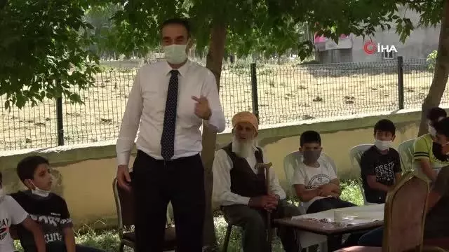 90 yaşındaki Kore Gazisi Hüsnü dededen öğrencilere tarih söyleşisi