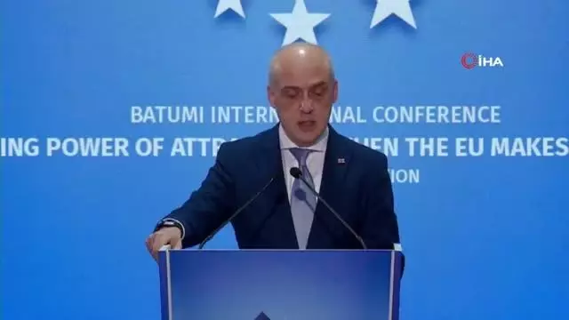 AB Konseyi Başkanı Michel, Batum'da Ukrayna, Moldova ve Gürcistan liderleri ile buluştu