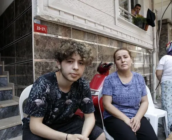 AFRİKA'DA GEMİDE ÖLEN 3'ÜNCÜ KAPTANIN AİLESİ YETKİLİLERDEN YARDIM İSTİYOR