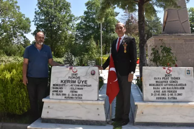 AFYONKARAHİSAR - Şehit ailelerinin hüzünlü bayram arifesi
