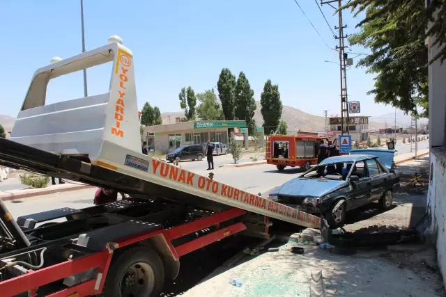Son dakika haberi! AK Parti Yunak İlçe Gençlik Kolları Başkanı trafik kazası geçirdi