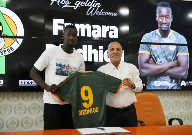 Alanyaspor, Senegalli Famara Diedhiou'yu transfer etti