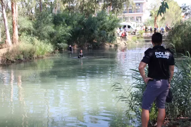 Antalya'da kaybolan 2 yaşındaki kız çocuğu için başlatılan arama çalışmaları sürüyor