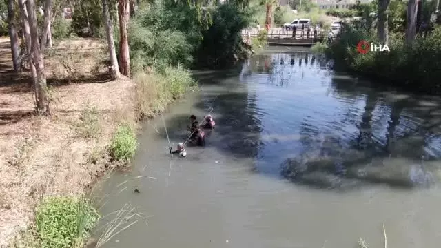Antalya'da kayıp Ecrin'de umutlar yarına kaldı