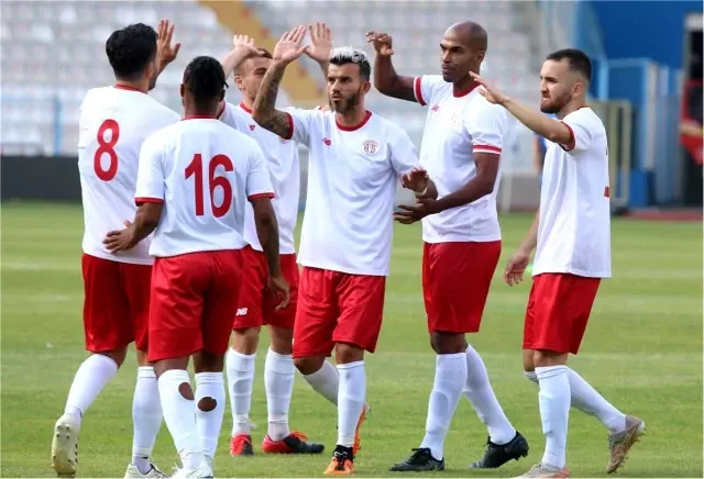 Antalyaspor'un Erzurum kampı verimli geçti
