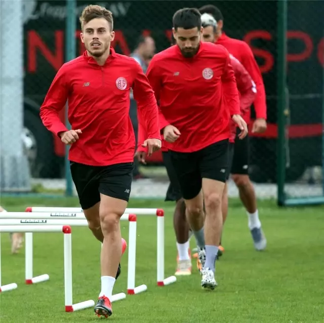 Antalyaspor'un Erzurum kampı verimli geçti