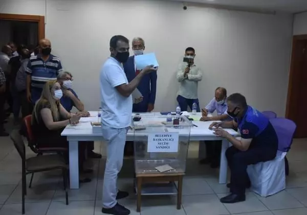 Aydın'da Karacasu'nun yeni belediye başkanı Mehmet Erikmen