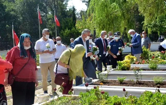 Bafra'da arefe gününde şehitler unutulmadı