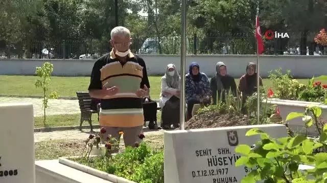 Bafra'da arefe gününde şehitler unutulmadı