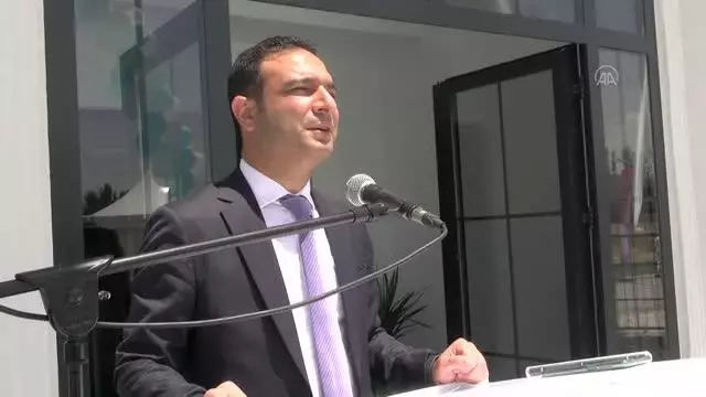 Bağımlıların uğrak yeri olan metruk yapının yerine 'Eğitim Köşkü' inşa edildi