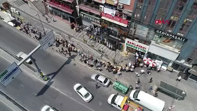 BAHÇELİEVLER'DE UCUZ BAKLAVA KUYRUĞU