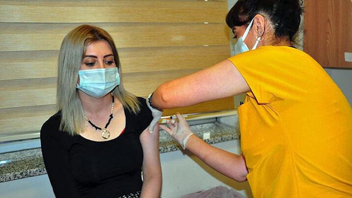 Bu hızla koronavirüs biter! Bakan Koca'dan peş peşe birinci ve ikinci doz aşı müjdesi