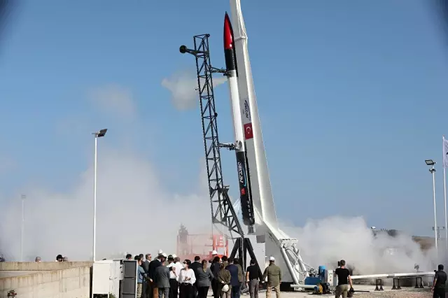 Ay misyonunda kullanılması planlanan hibrit motorlu Sonda Roket Sistemi başarıyla test edildi (3)