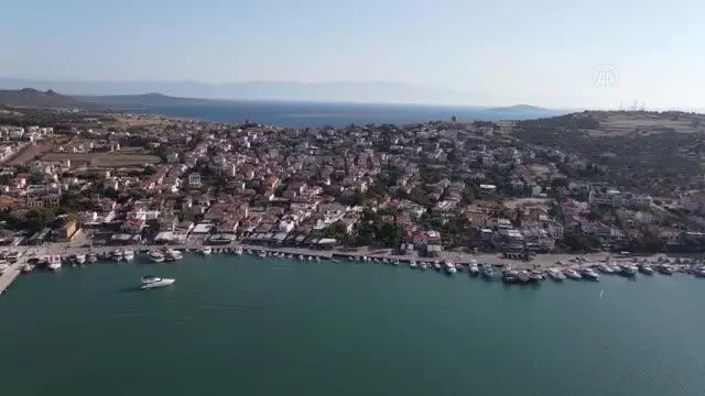 BALIKESİR - Cunda Adası bayramı tam dolulukla karşılıyor