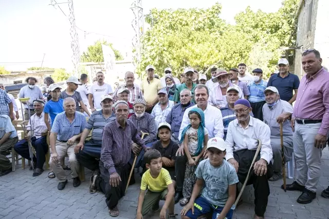 Başkan Seçer, Silifkelilerle buluştu, bayramlarını kutladı