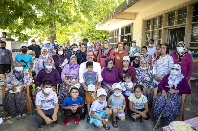 Başkan Seçer, Silifkelilerle buluştu, bayramlarını kutladı