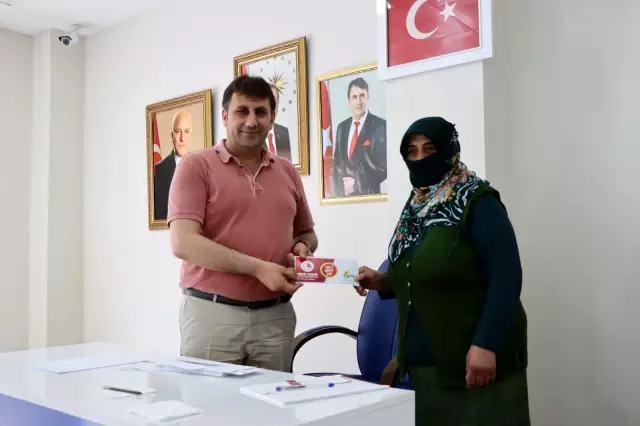 Başkan Yaşar'dan personele bayram jesti